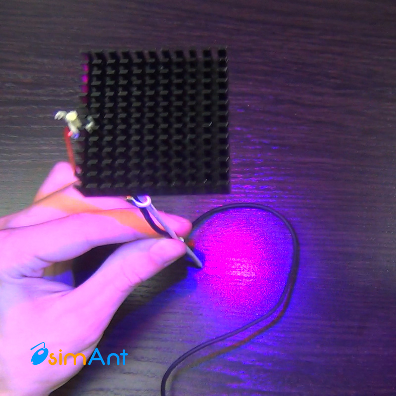 Светодиодная подсветка для растения - вид сверху