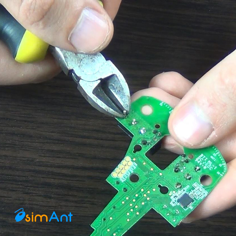 Откусываем выступающие контакты OMRON D2FC-F-7N(20M)